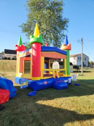 2024 09 21 08 40 08 548 1772657865 Castle Bounce House 2